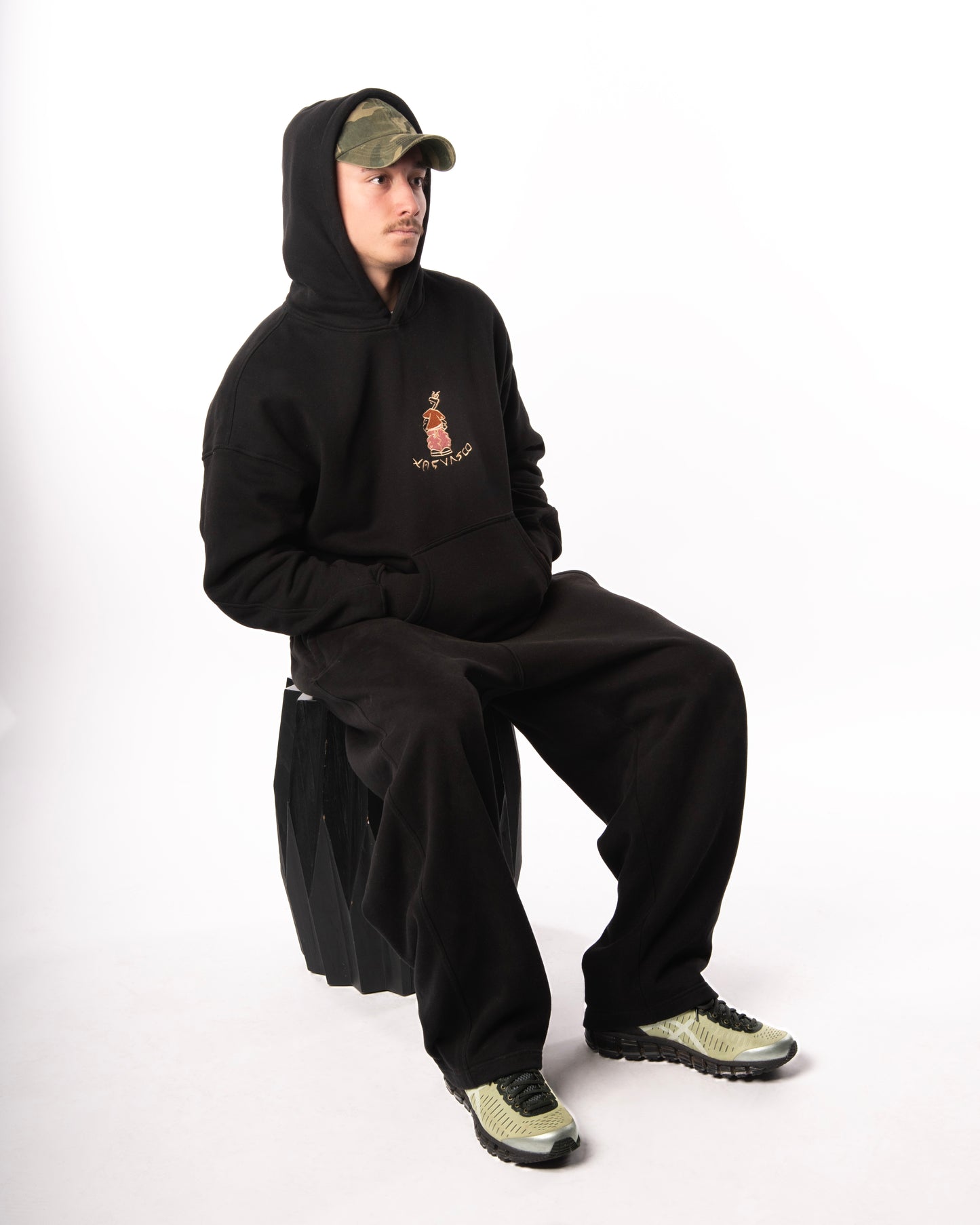 Black Hoodie | Xas Vasco
